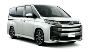 voxy 1 300x173 Maxicab vs Minibus: Which Is Better for Group Travel in Singapore?